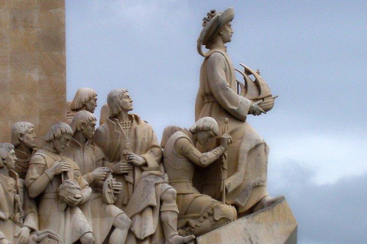 Private tour Portugal 3 days from Lisbon