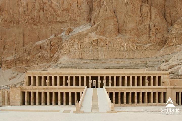 Alexandria to Abu Simbel Wheelchair