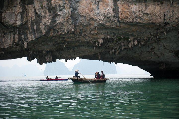 3 Days 2 Nights on Swan Cruises visiting Bai Tu Long bay Thien Canh Son cave