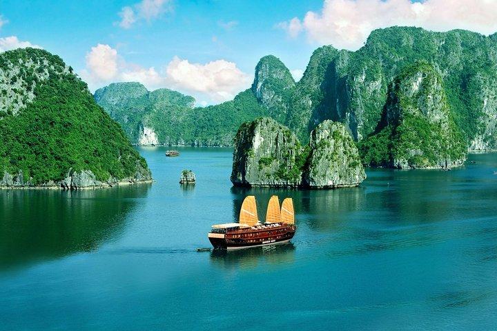 Halong Bay Full Day Tour From Hanoi