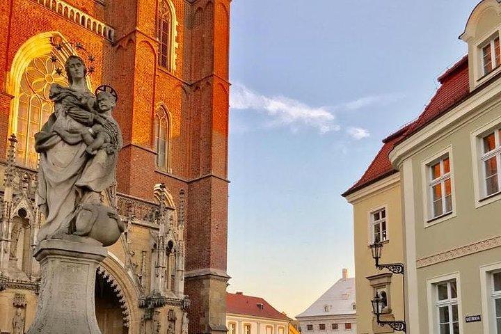 Famous Islands of Wroclaw - Cathedral Island and Sand Island Private Tour