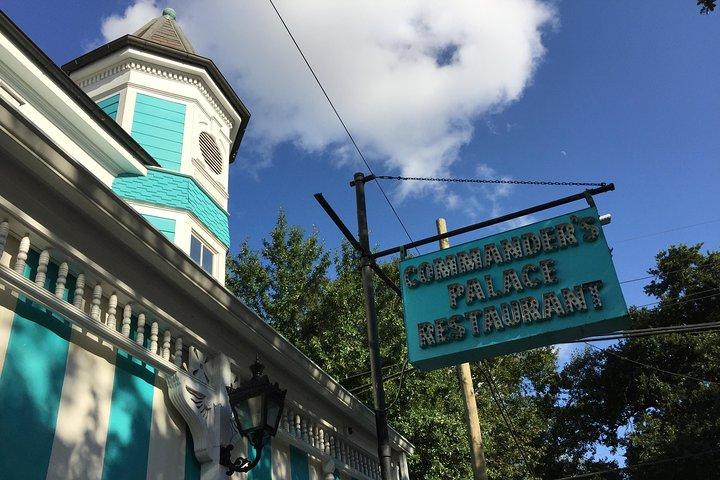 New Orleans Small-Group Garden District Walking Tour