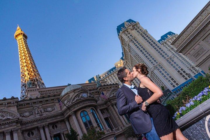 2 Hour Private Limo Photo Tour