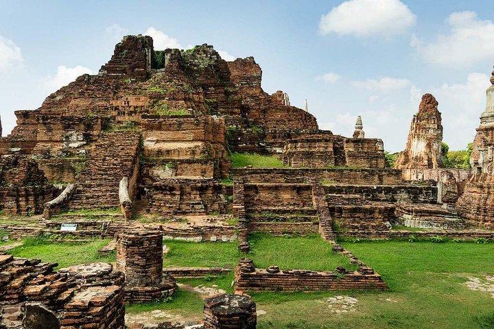 Ayutthaya Guided UNESCO Heritage Tour Including Lunch & Transfers