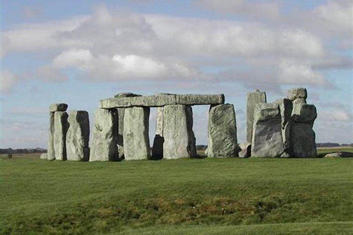 Private Luxury Sunrise Stonecircle Fully Guided Tour