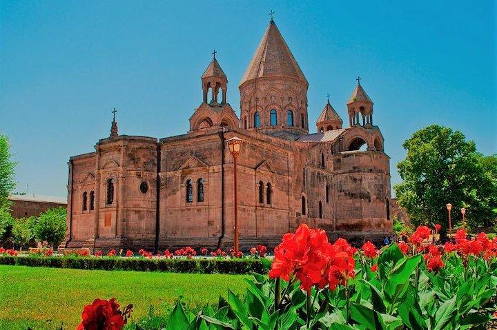 Private Half-day Echmiadzin Cathedral, Hripsime & Zvartnots Temple from Yerevan