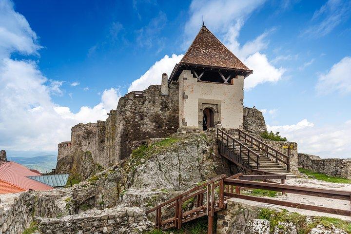 Danube Bend Private Day Tour from Budapest with Lunch