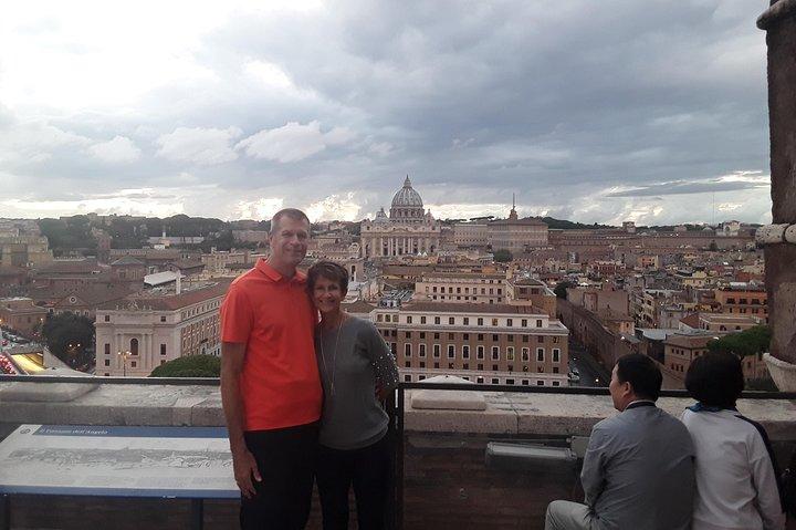 Skip-the-line Castle Sant'Angelo Museum & Bridge private Guided Tour in Rome