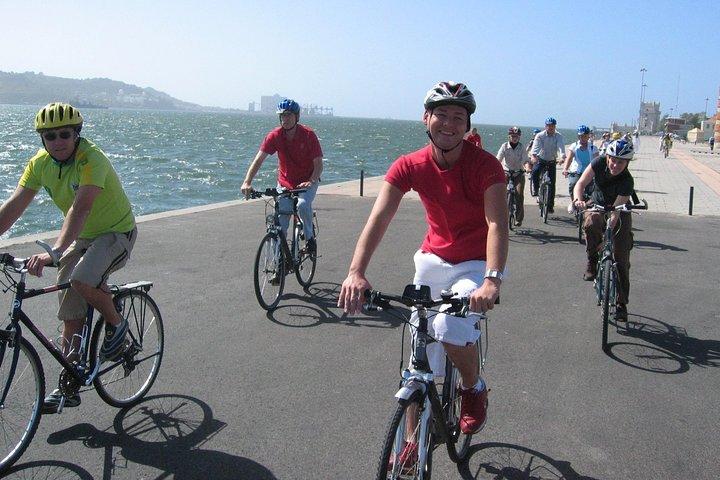 Lisbon Waterfront Bike Tour - Small Groups