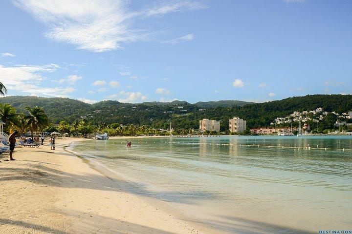 Montego Bay Sightseeing and Shopping Tour
