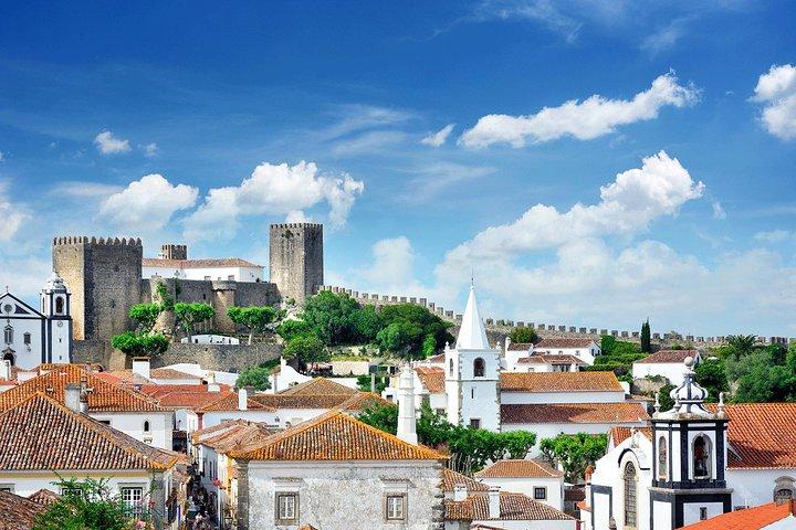 Safe Private Tour - Nazaré Big Waves & Medieval Óbidos