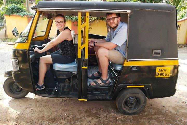 Tuk-Tuk Shopping Tour in Kochi – Spices,Crafts,Silks & Souvenirs