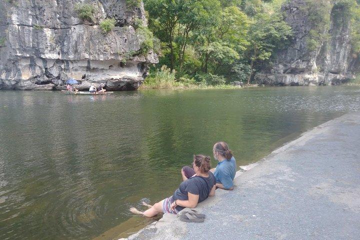 Ninh Binh Full Day Tour: Bai Dinh Pagoda - Trang An - Mua Cave