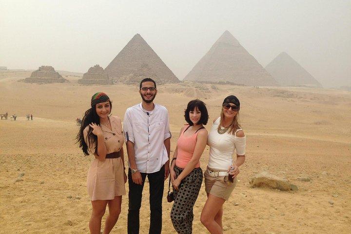 Private Day Tour to Giza Pyramids Sphinx Memphis Saqqara and Dahshur Pyramids
