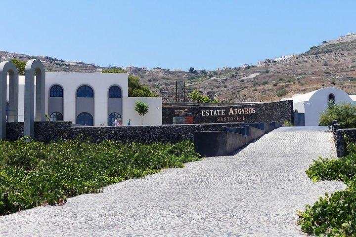 Santorini Wine Tasting and Sunset Getaway Small Group Tour