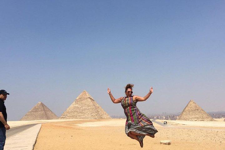 Giza Pyramids & Sphinx Half Day Private Tour With Entrance Fees