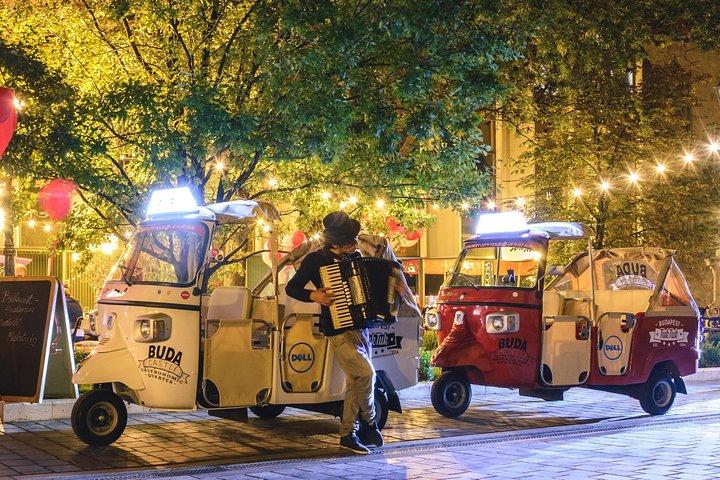 Budapest by Night: Private TukTuk Tour of Illuminated Landmarks