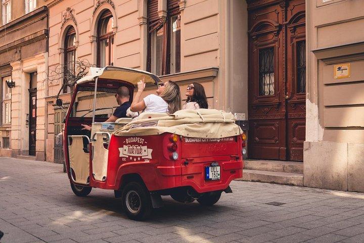 Budapest Private Tuk Tuk Tour with Wine Tasting and Cheese Platter