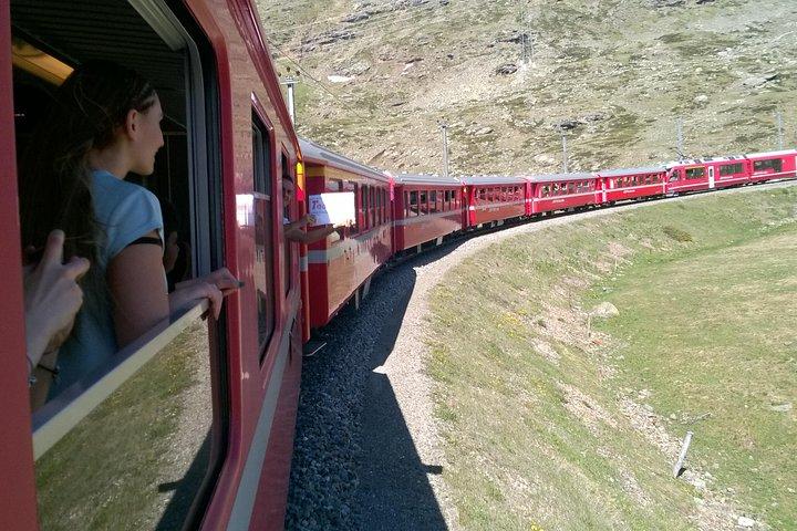 Private tour to Bernina train & Lake Como. Hotel pick-up