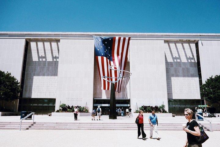 Smithsonian Museum of American History Exclusive Guided Tour