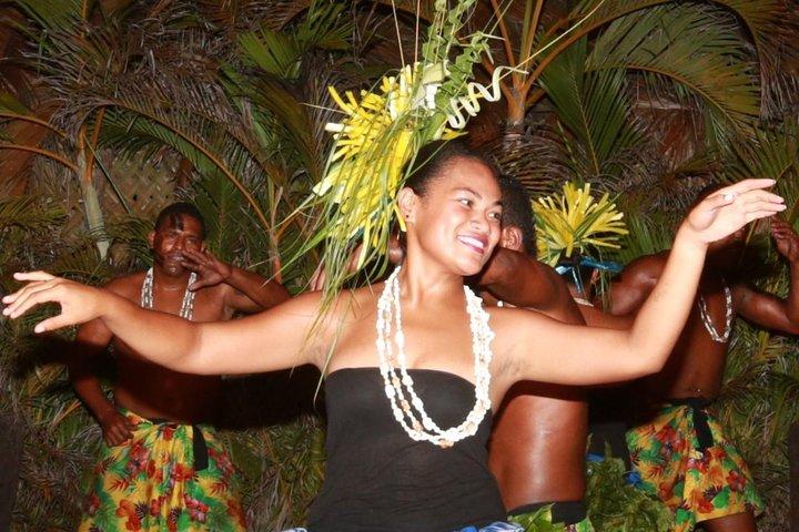 Robinson Crusoe Sunset Cruise Including Dinner, Cultural Show & Transfers