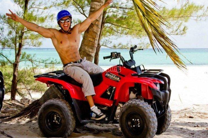 Outdoor Combo Tour: ATV with Waverunner or Speedboat from Cancun and RivieraMaya