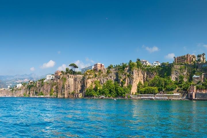 Private Tour: Pompeii and Sorrento from Rome
