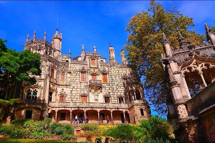 Private tour through the Romantic Sintra & Amazing Cabo da Roca & Cascais
