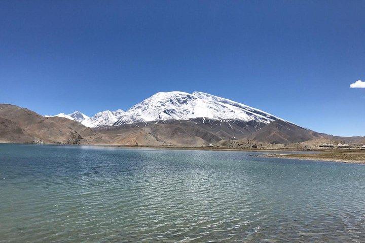 All Inclusive Private Karakul Lake Day Trip from Kashgar