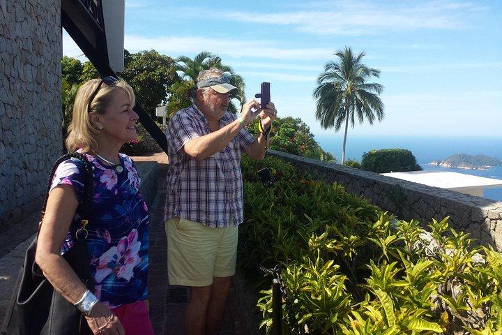 4Hrs City Tour Exclusively for Hotels, Divers, Chapel & Mural.