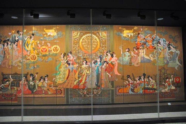 Xi'an Cultural Tour: Highlights of Museums Collection