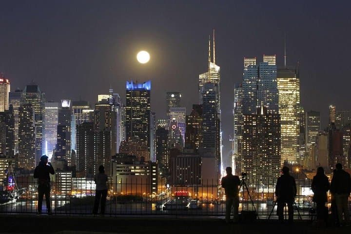 NYC Panoramic: Brooklyn and New Jersey Waterfront Night Tour