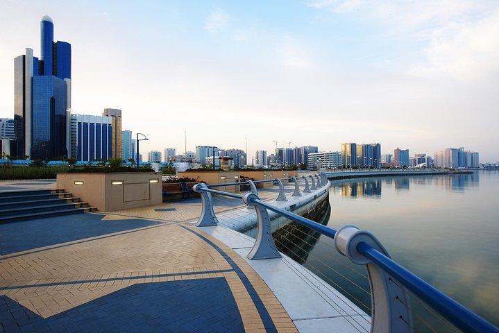 Abu Dhabi Tour with Grand Mosque and BAPS Temple