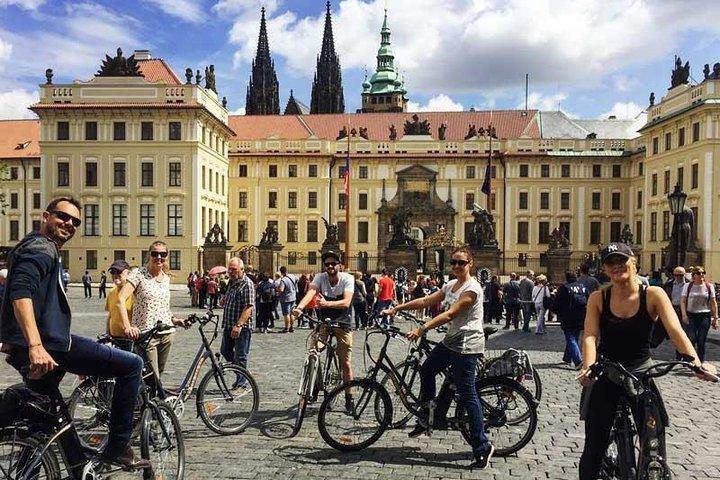 Prague E-Bike Tour - Stunning Viewpoints (small group)
