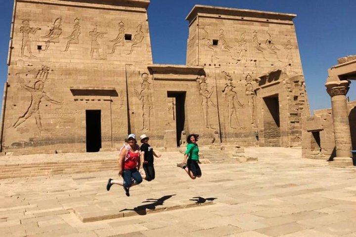 6 Golden Days covering Cairo Luxor ALexanderia by Vip Train