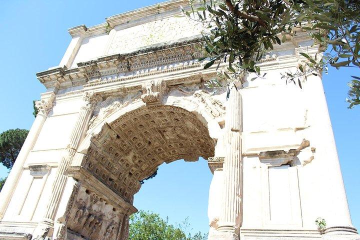 Rome Private Tour: Colosseum Forum & City Highlight