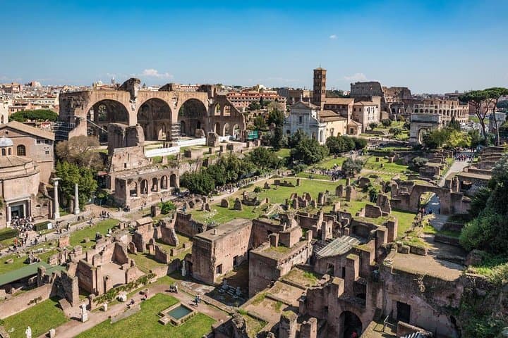 Private Rome in a Day Tour with Colosseum & Sistine Chapel: Essential Experience