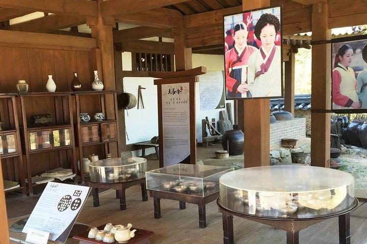 Private day trip to Korean Folk Village & Dae Jang Geum Park