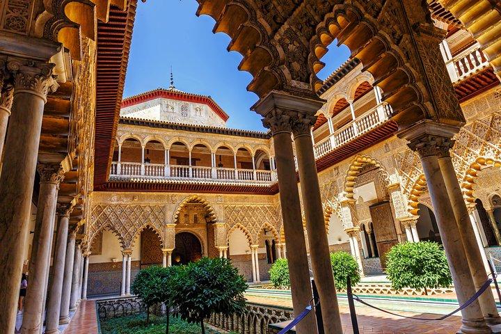 Alcazar of Seville Guided Tour with Skip the Line Ticket
