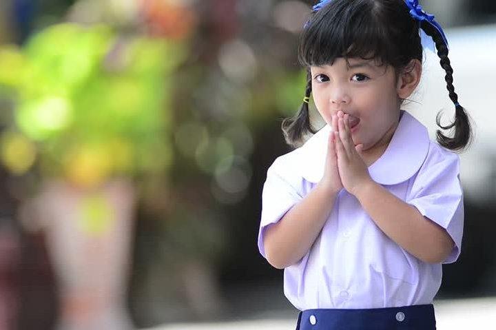 Fullday Private Tour Guide Service with Thai LUNCH in & around Bangkok(8 Hours)