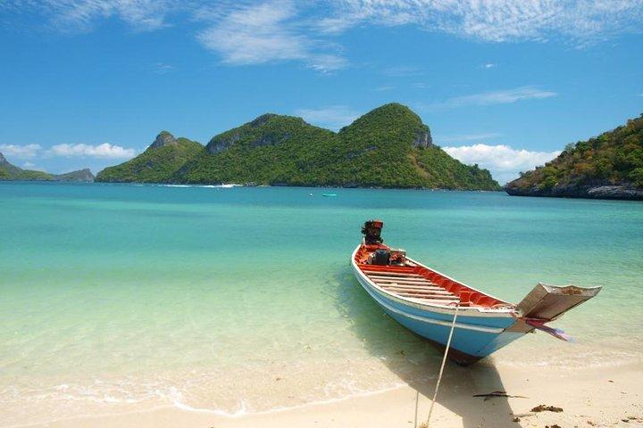 Koh Samui Angthong Marine Park Day Tour with Lunch by Big Boat