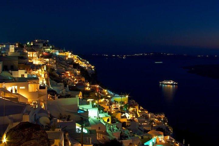 Santorini Small Group Tour : Blue Dome Photo Stop & Oia Free Time