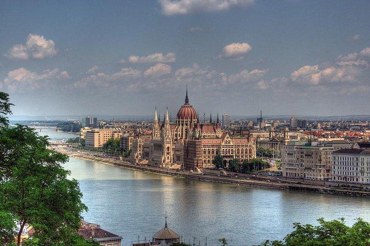 Private day tour to Budapest from Vienna