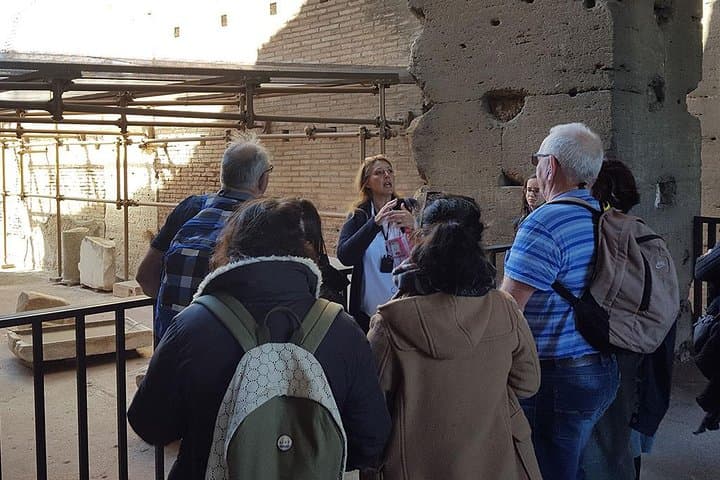 Colosseum with Arena Floor: Small-Group Guided Tour -7 People