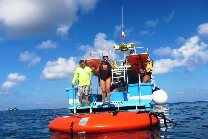 VIP Private Glass Bottom Boat and Snorkeling, 3 Reefs in Cozumel