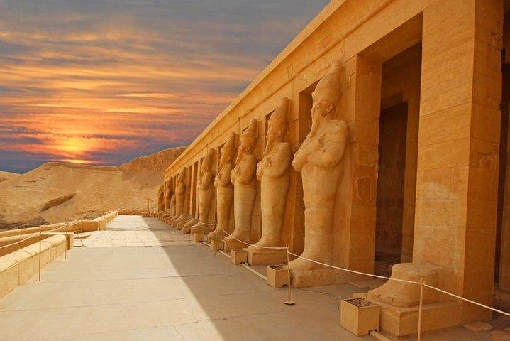 Private Day Tour From Safaga to Luxor