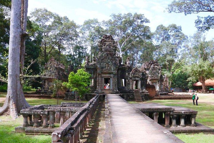 3-Day Tour of Siem Reap, Angkor Temples & Phnom Kulen Waterfall