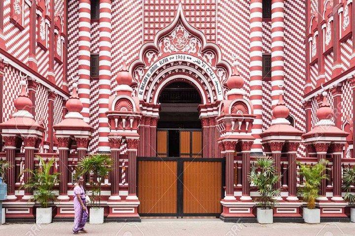 Colombo Sightseeing & Shopping