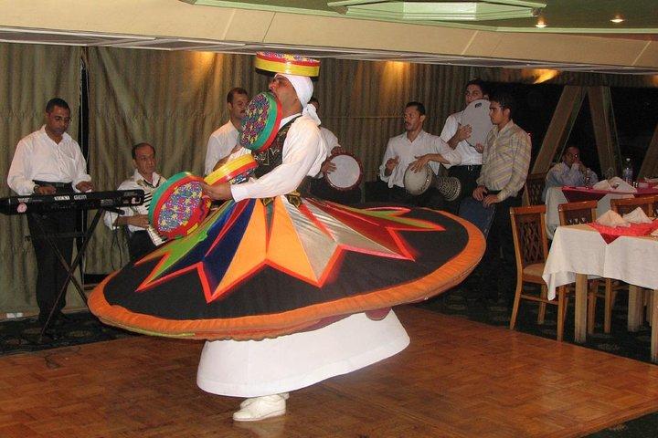 Nile Dinner Cruise Cairo with Buffet, Show & Private Transfer