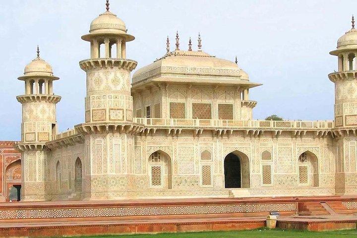 Full-Day Agra City Tour Including Taj Mahal and Agra Fort
